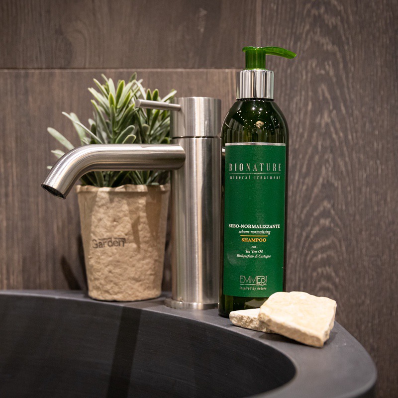 bionature_sebo_normal_shampoo_250ml.jpg BioNature shampoo sebo normalizzante 250ml - Emmebi Italia
